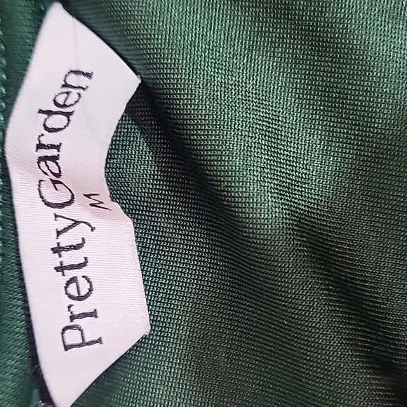 Pretty Garden Dark Green Sleeveless Midi Dress - Picture 2 of 2